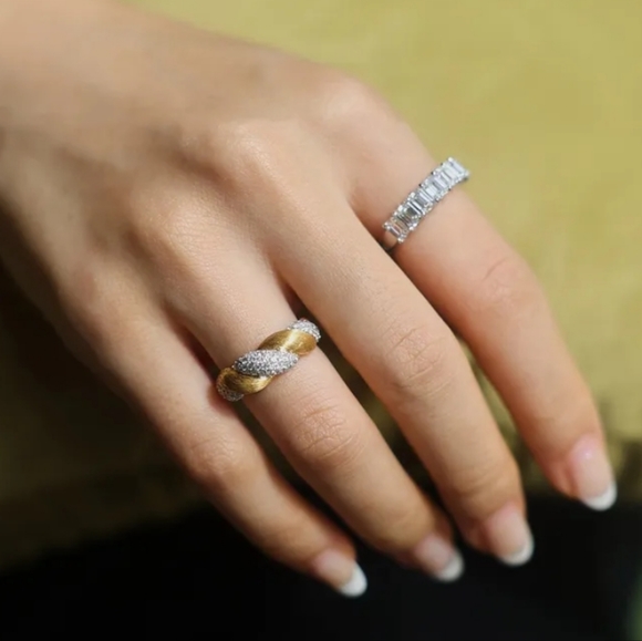 Gold plated Resizable ring - Picture 2 of 4